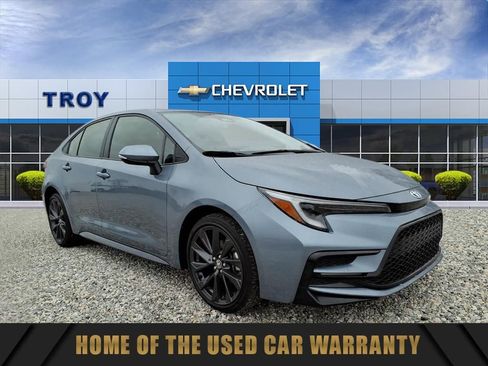 Used 2024 Toyota Corolla SE image 1