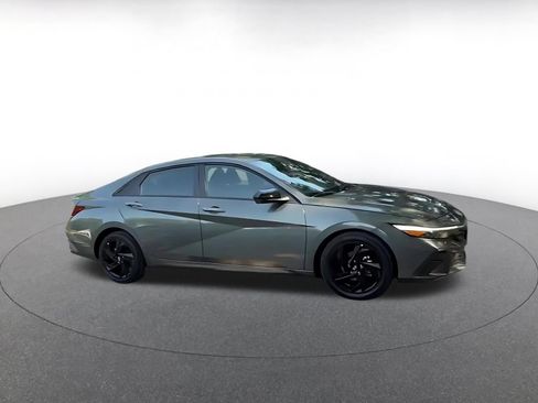 Used 2026 Hyundai Elantra Sport FWD image 2