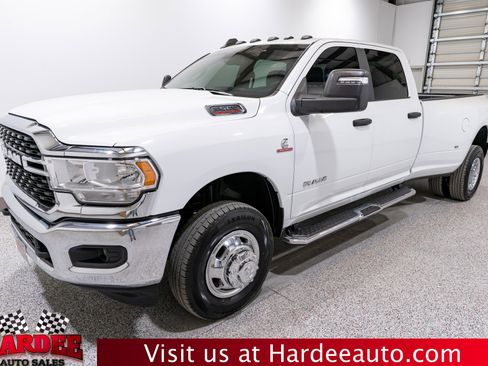 Used 2024 RAM 3500 Big Horn image 2