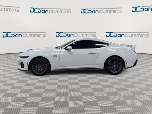 Used 2025 Ford Mustang GT Premium w/ GT Performance Package RWD image 5