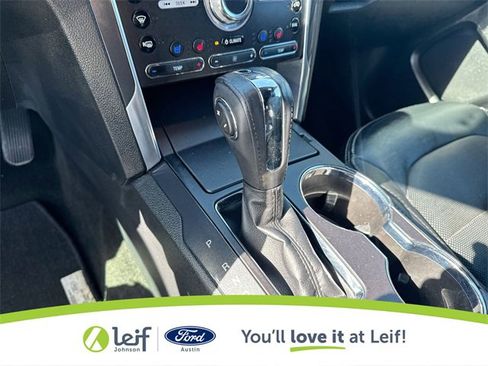 Used 2018 Ford Explorer Limited image 26