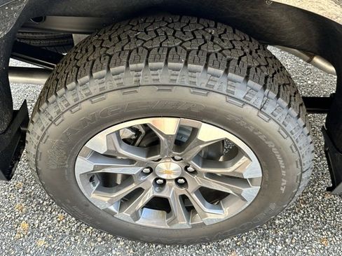 New 2026 Chevrolet Silverado 1500 High Country w/ Technology Package image 21