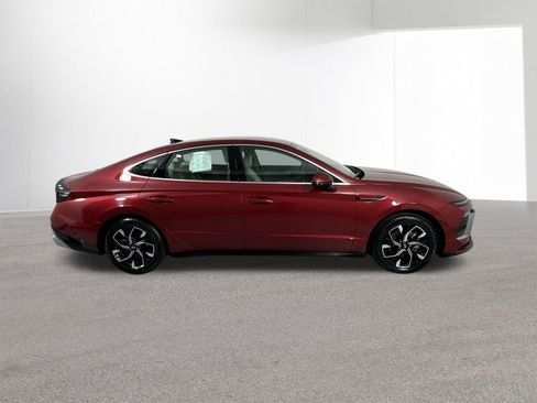 Used 2024 Hyundai Sonata SEL FWD image 34