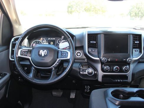 Used 2020 RAM 1500 Big Horn AWD/4WD image 24
