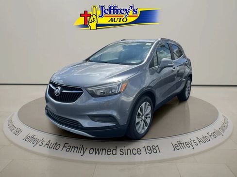 Used 2019 Buick Encore Preferred FWD image 1