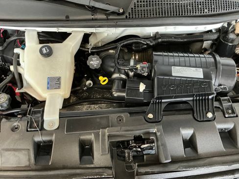 Used 2019 Chevrolet Express 2500 w/ Driver Convenience Package RWD image 10