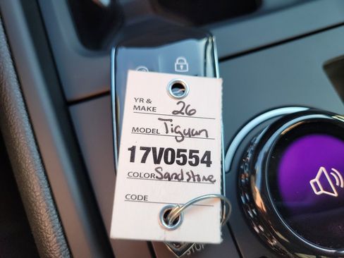 New 2026 Volkswagen Tiguan SE R-Line image 33