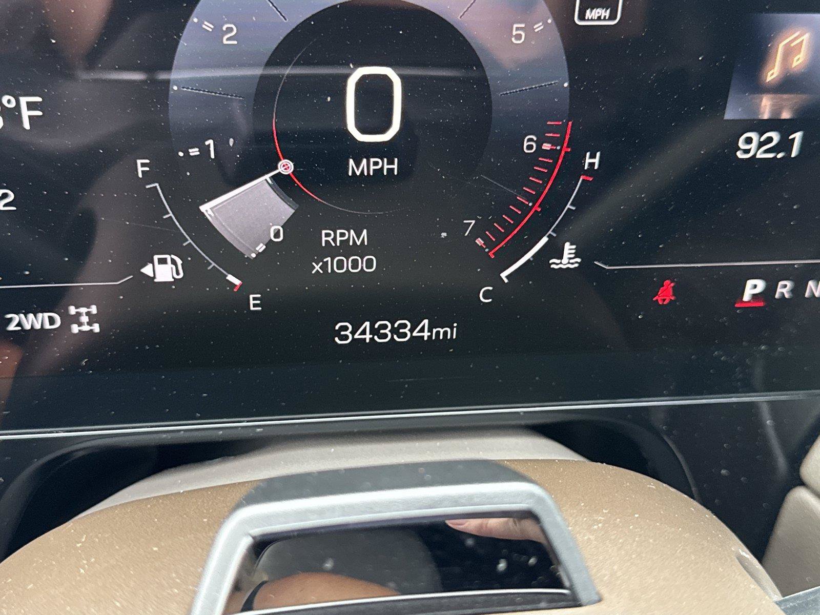 Used 2025 GMC Yukon Elevation AWD/4WD image 40