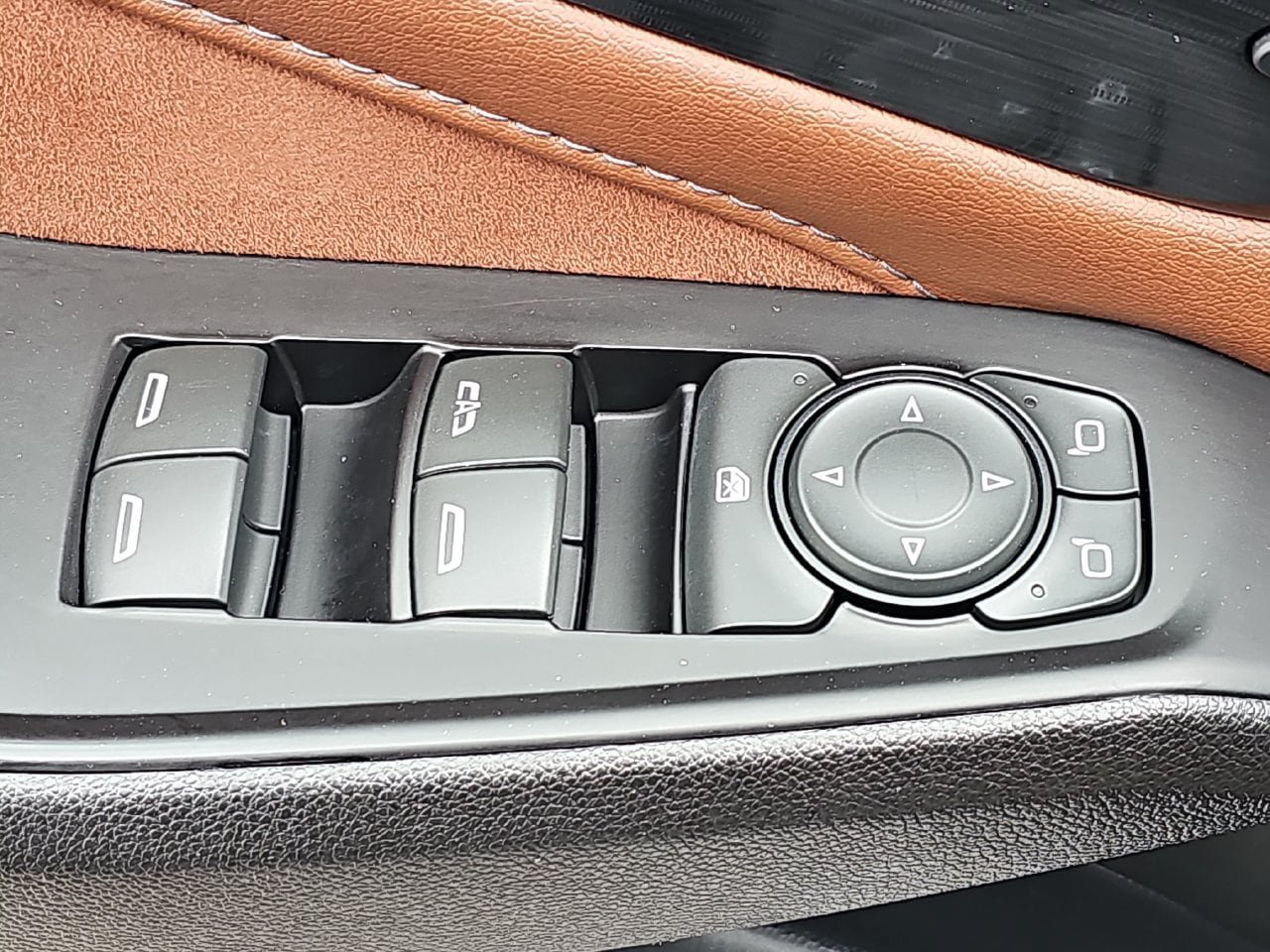 Used 2020 Chevrolet Traverse High Country AWD/4WD image 34