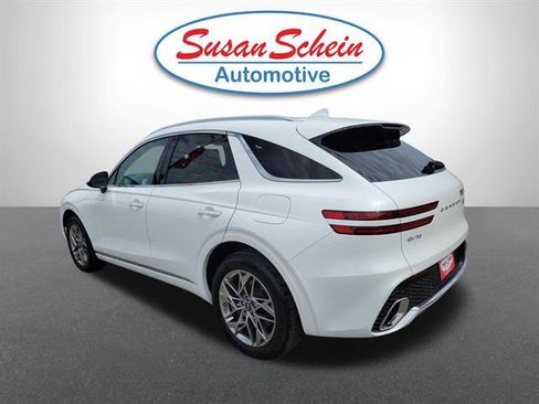 Used 2025 Genesis GV70 2.5T AWD/4WD image 25