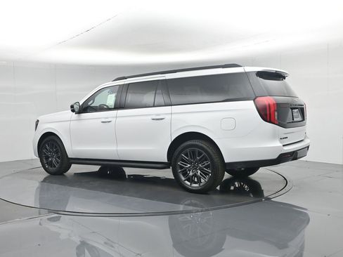 New 2026 Ford Expedition Max Platinum image 6