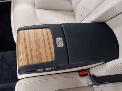 Certified 2022 Rolls-Royce Ghost AWD/4WD image 27
