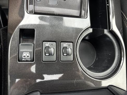 Used 2023 Toyota 4Runner 40th Anniversary SE AWD/4WD image 45