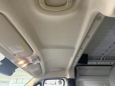 Used 2026 RAM ProMaster 2500 w/ Convenience Group FWD image 23