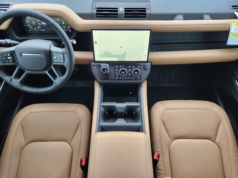New 2026 Land Rover Defender 110 X-Dynamic SE image 26