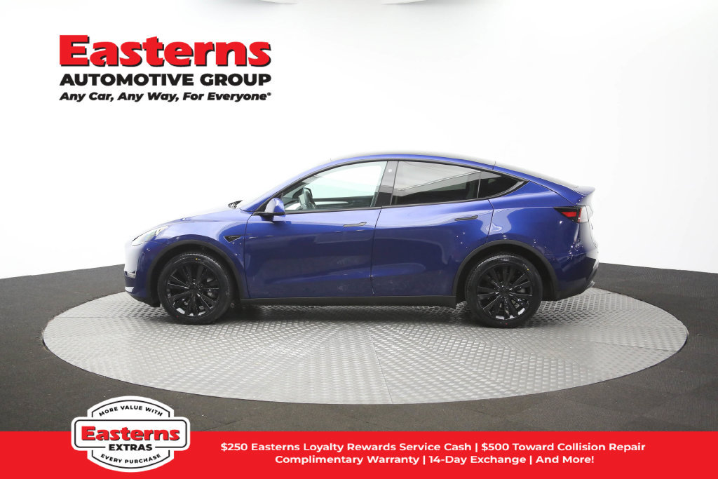 Used 2023 Tesla Model Y Long Range AWD/4WD image 56