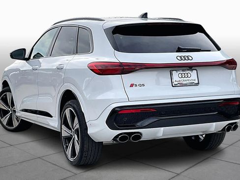 New 2025 Audi SQ5 Premium Plus image 12