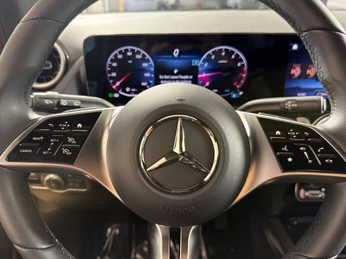 Used 2026 Mercedes-Benz GLA 250 image 22