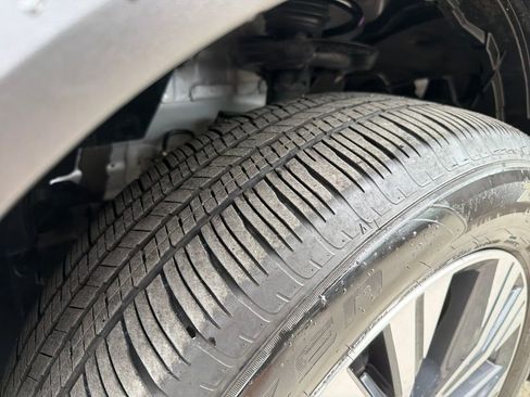 Used 2023 Nissan Rogue SV image 13