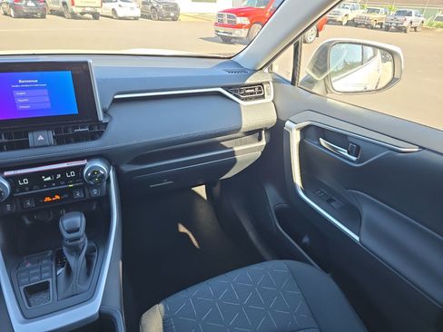 New 2025 Toyota RAV4 XLE image 23