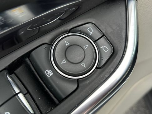 Used 2019 Cadillac XT4 Luxury image 47