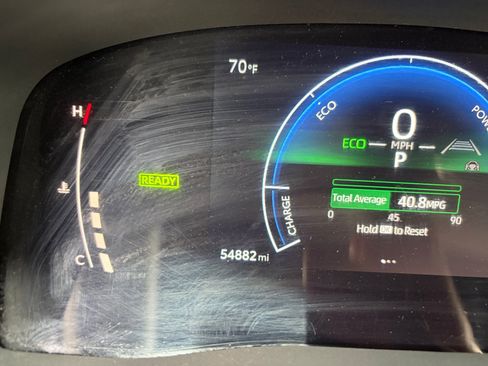 Used 2025 Toyota Camry SE FWD image 17