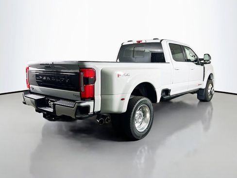 New 2026 Ford F450 Platinum w/ FX4 Off-Road Package image 15