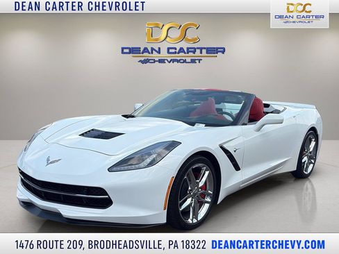 Used 2018 Chevrolet Corvette Stingray Convertible RWD image 1
