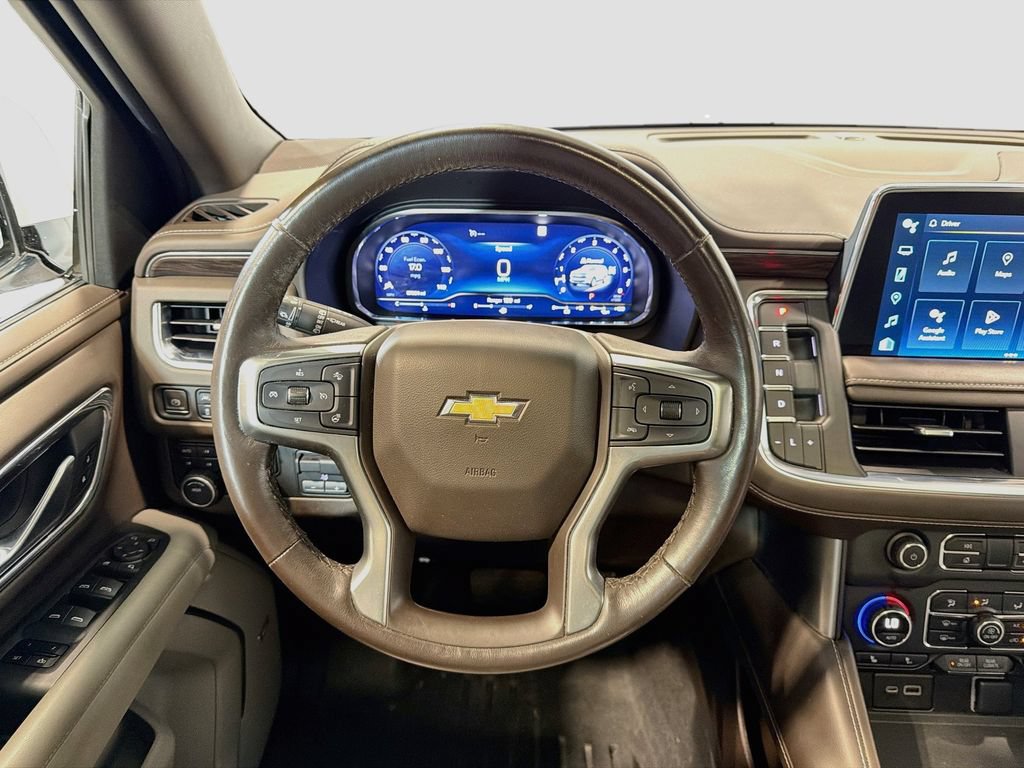 Used 2022 Chevrolet Suburban LT w/ LT Signature Package AWD/4WD image 25