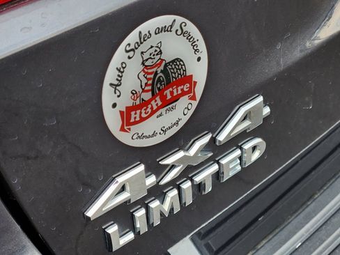 Used 2013 Jeep Grand Cherokee Limited image 13