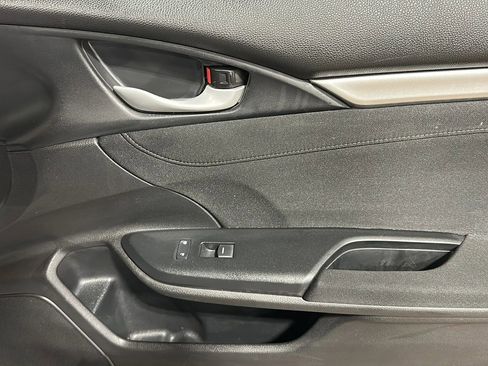 Used 2017 Honda Civic EX image 16