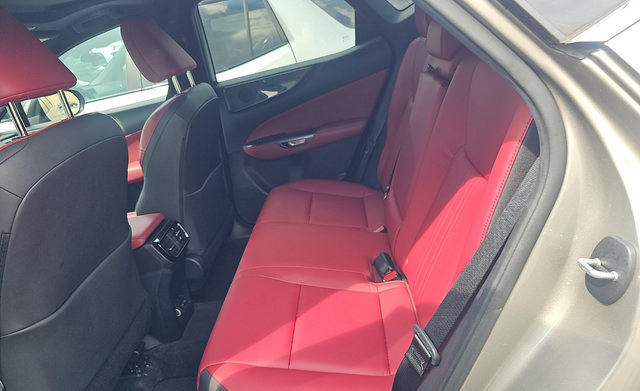 Used 2024 Lexus NX 350 AWD image 8