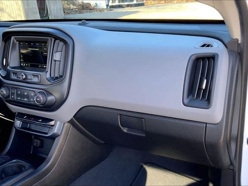 Used 2019 Chevrolet Colorado W/T w/ WT Convenience Package image 16