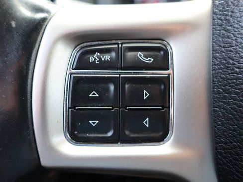 Used 2014 RAM 1500 Laramie AWD/4WD image 30