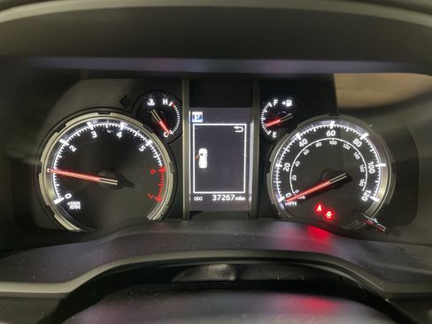 Used 2023 Toyota 4Runner TRD Off-Road Premium image 21