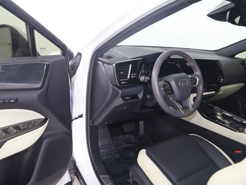 Used 2024 Lexus NX 250 FWD image 49