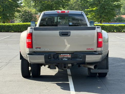 Used 2012 GMC Sierra 3500 Denali AWD/4WD image 7