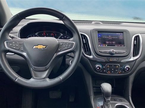 Used 2023 Chevrolet Equinox LT image 9
