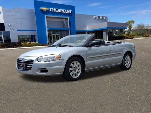 Used 2005 Chrysler Sebring GTC FWD image 31