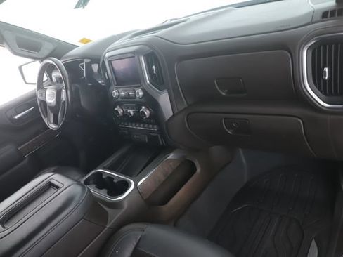 Used 2019 GMC Sierra 1500 Denali w/ Denali Ultimate Package AWD/4WD image 32
