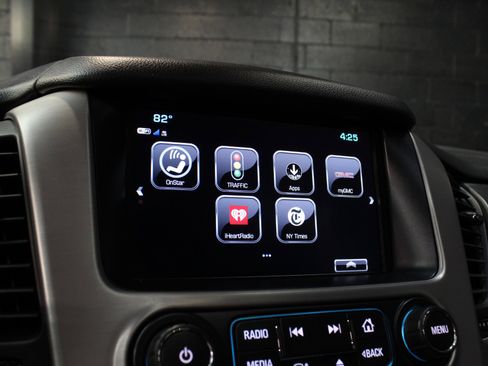 Used 2020 GMC Yukon SLT w/ Open Road Package image 68