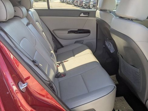 Used 2019 Kia Sportage EX w/ EX Premium Package FWD image 29