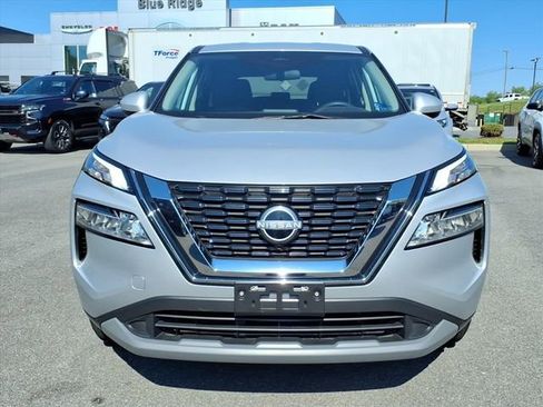 Used 2023 Nissan Rogue SV AWD/4WD image 11