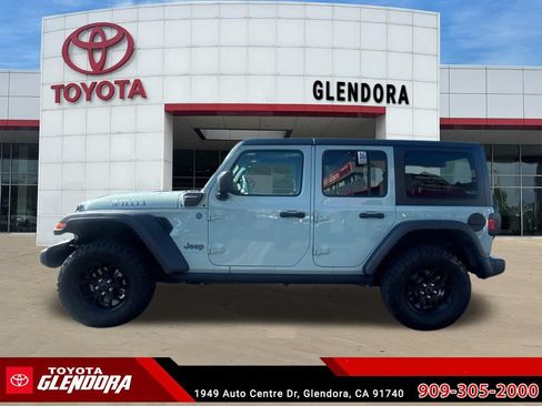 Used 2024 Jeep Wrangler Unlimited AWD/4WD image 5