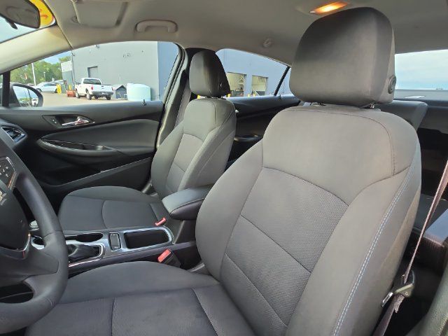 Used 2016 Chevrolet Cruze LT w/ Convenience Package FWD image 12