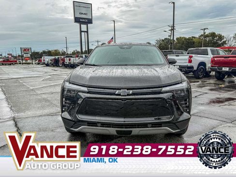 New 2026 Chevrolet Blazer EV LT image 2