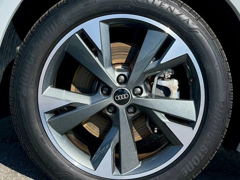 Used 2022 Audi Q4 e-tron Premium Plus w/ Premium Plus AWD/4WD image 30