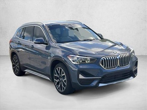 Used 2021 BMW X1 sDrive28i w/ Convenience Package FWD image 3