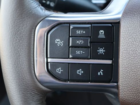 Used 2023 Ford F150 King Ranch w/ Equipment Group 601A High AWD/4WD image 8