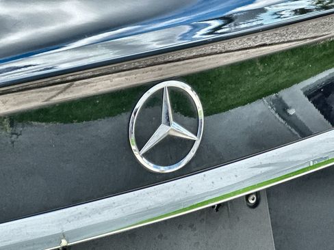 Used 2015 Mercedes-Benz C 300 Sedan image 15